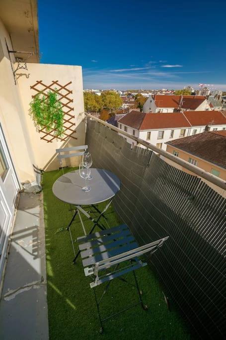 Le Panorama A Deux Pas Du Centre Ville Dijon Eksteriør bilde